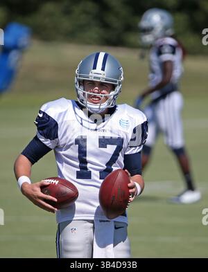 23 septembre 2015 - Irving, TX, États-Unis - Kellen Moore, quarterback des Dallas Cowboys (17 ans) entre les exercices au siège de l'équipe Valley Ranch à Irving, Texas, le mercredi 23 septembre 2015. (Crédit image : © Paul Moseley/TNS via ZUMA Wire) Banque D'Images