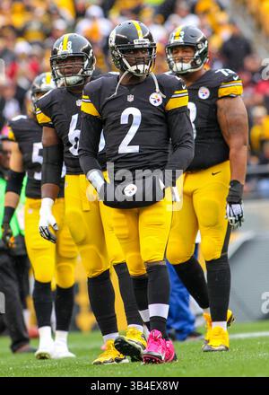 18 octobre 2015 - Pittsburgh, Pennsylvanie, États-Unis - le quarterback MIKE VICK (2) des Steelers de Pittsburgh avant le match. (Crédit image : © Brian Kunst via ZUMA Wire) Banque D'Images