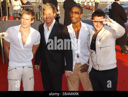 20 février 2003 - Londres, Grande-Bretagne - .Â©PAUL HENNESSY/ linkUK/ 02/20/2003 K29202.BLUE.''Brit AWARDS 2003'' .-EARLS COURT, LONDRES(crédit image : © Globe photos/ZUMAPRESS.com) Banque D'Images
