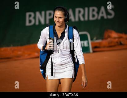 22 mai 2022, PARIS, FRANCE : Mirjam Bjorklund de Suède en action lors de la première manche du tournoi de tennis Roland Garros Grand Chelem 2022 contre Donna Vekic de Croatie (crédit image : © Rob Prange/AFP7 via ZUMA Press Wire) Banque D'Images