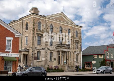 Palais de justice du district de Niagara, rue Queen.A lieu historique national du Canada, ancien palais de justice Niagara-on-the-Lake, 23 avril 2025 photo stock Banque D'Images