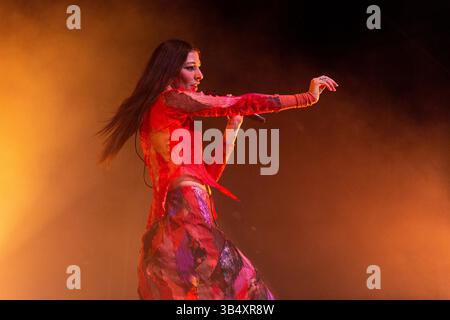 23 avril 2022, Indio, Californie, États-Unis : CAROLINE POLACHEK au Coachella Valley Music and Arts Festival à Indio, Californie (crédit image : © Daniel DeSlover/ZUMA Press Wire) Banque D'Images