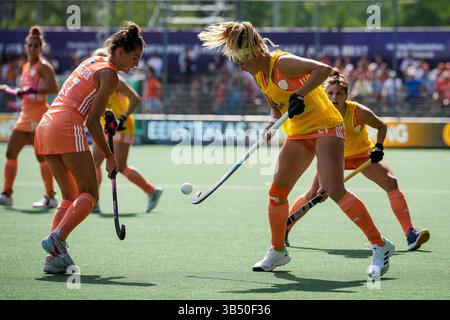 Amstelveen, pays-Bas. 27th juin 2023. AMSTELVEEN, PAYS-BAS - JUIN 27: Pien Dicke des pays-Bas se réchauffe lors du match des femmes de la FIH Hockey Pro League entre les pays-Bas et la Nouvelle-Zélande au Wagener Stadion 27 juin 2023 à Amstelveen, pays-Bas (photo de René Nijhuis/BSR Agency) crédit: BSR Agency/Alay Live News Banque D'Images