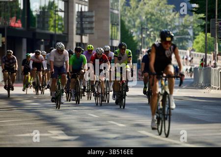 Francfort-sur-le-main, Allemagne. 01 mai 2025. Cyclistes. Banque D'Images