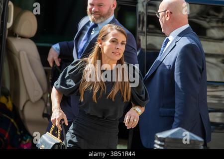 12 mai 2022, Londres, Angleterre, Royaume-Uni : COLEEN ROONEY arrive à la Cour Royale de Justice pour le troisième jour du procès en diffamation. (Crédit image : © Tayfun Salci/ZUMA Press Wire) Banque D'Images