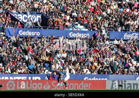 21 avril 2022, VALENCE, VALENCE, ESPAGNE : Francisco Javier Hidalgo ''fils'' de Levante UD en action lors du match de Santander League entre Levante UD et Sevilla FC au stade Ciutat de Valencia le 21 avril 2022, à Valence, Espagne. (Crédit image : © Ivan Terron/AFP7 via ZUMA Press Wire) Banque D'Images