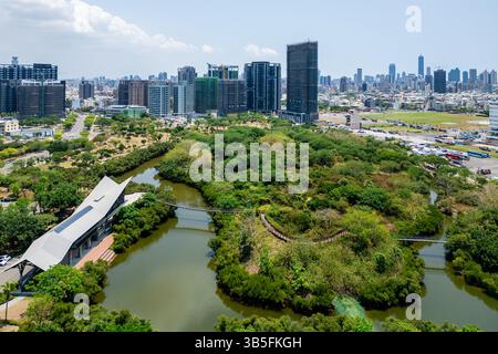 Vue aérienne du parc des zones humides de Zhongdou dans la ville de Kaohsiung, Taiwan Banque D'Images