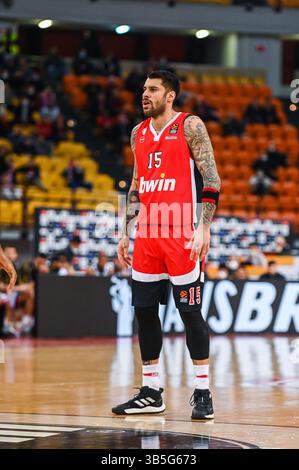 24 février 2022, Athènes, Lombardie, Grèce : GEORGIOS PRINTEZIS, #15 de l'Olympiacos Piraeus en action lors du match de la saison régulière de Turkish Airlines EuroLeague Round 27 entre l'Olympiacos Piraeus et l'AX Armani Exchange Milan au stade de la paix et de l'amitié le 24 février 2022 à Athènes, Grèce. (Crédit image : © Stefanos Kyriazis/ZUMA Press Wire) Banque D'Images