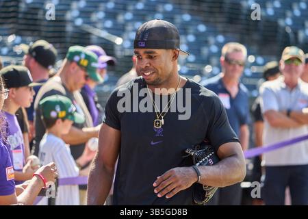 13 août 2022 : Wynton Bernard (36), joueur du Colorado, lors de l'entraînement de frappe avec les Arizona Diamondbacks et les Colorado Rockies, au Coors Field à Denver Co. David Seelig/Cal Sport Medi (crédit image : © David Seelig / Cal Sport Media/CSM via ZUMA Press Wire) Banque D'Images
