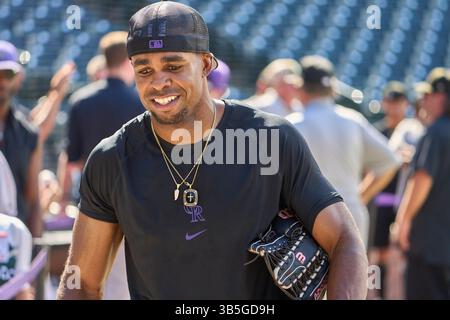 13 août 2022 : Wynton Bernard (36), joueur du Colorado, lors de l'entraînement de frappe avec les Arizona Diamondbacks et les Colorado Rockies, au Coors Field à Denver Co. David Seelig/Cal Sport Medi (crédit image : © David Seelig / Cal Sport Media/CSM via ZUMA Press Wire) Banque D'Images