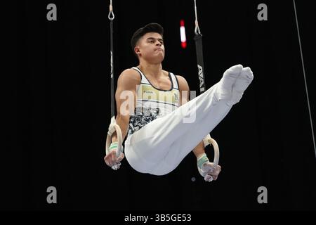 18 août 2022 : Isaiah Drake de la Navy participe aux préliminaires masculins du championnat américain de gymnastique 2022. L'événement a lieu à l'Amalie Arena à Tampa, FL. Melissa J. Perenson/CSM (crédit image : © Melissa J. Perenson/CSM via ZUMA Press Wire) Banque D'Images
