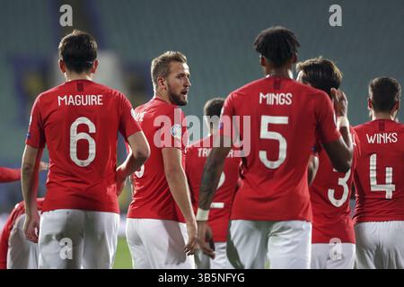 Sofia, Bulgarie - 14 octobre 2019 : l'équipe de l'Angleterre célèbre marquant leur sixième but contre la Bulgarie lors de la Bulgarie contre l'Angleterre rapprocher une partie de 2020 E Banque D'Images