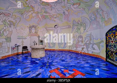 France, Var, Fréjus, Chapelle notre-Dame-de-Jérusalem connue sous le nom de Chapelle Cocteau, la décoration de la chapelle a été dessinée par Jean Cocteau l'année des années Banque D'Images