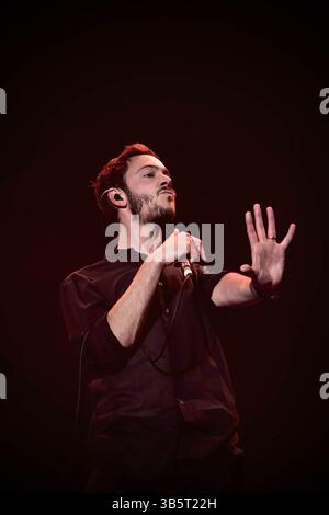26 août 2017, Rome, Italie : Tom Smith (Thomas Michael Henry Smith) se produit en direct avec les rédacteurs de son groupe à la Piazza San Giovanni à Rome. (Crédit image : © Valeria Magri/SOPA images via ZUMA Press Wire) Banque D'Images