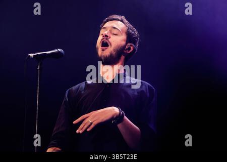26 août 2017, Rome, Italie : Tom Smith (Thomas Michael Henry Smith) se produit en direct avec les rédacteurs de son groupe à la Piazza San Giovanni à Rome. (Crédit image : © Valeria Magri/SOPA images via ZUMA Press Wire) Banque D'Images