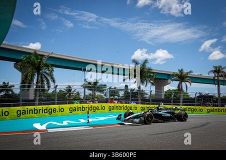 Miami, États-Unis. 2 mai 2025. De l'Italie au volant de la Mercedes-AMG Petronas F1 Team F1 W16 E performance Mercedes, lors du Grand Prix de formule 1 Crypto.Com de Miami 2025. Crédit : Alessio Morgese / Emage / Alamy Live news Banque D'Images
