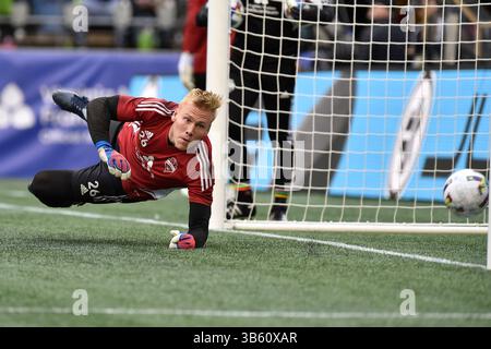 14 juin 2022 : le gardien de but Andrew Thomas des Seattle Sounders lors des échauffements avant le match de soccer MLS entre les Vancouver Whitecaps FC et Seattle Sounders FC au Lumen Field à Seattle, WA. Steve Faber/CSM (crédit image : © Steve Faber/CSM via ZUMA Press Wire) Banque D'Images