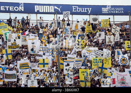 Parme, Italie. 03 mai 2025. Le supporter de Parme lors du match de football Serie A Enilive entre Parme et Côme au stade Ennio Tardini de Parme, samedi 3 mai 2025. Sport - Football. (Photo de Gianni Santandrea/LaPresse) crédit : LaPresse/Alamy Live News Banque D'Images