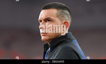 23 septembre 2022 : Paul Carcaterra, analyste ESPN, regarde avant le match entre les cavaliers de Virginie et les Orange de Syracuse le vendredi 23 septembre 2022 au JMA Wireless Dome à Syracuse, New York. Rich Barnes/CSM (crédit image : © Rich Barnes/CSM via ZUMA Press Wire) Banque D'Images