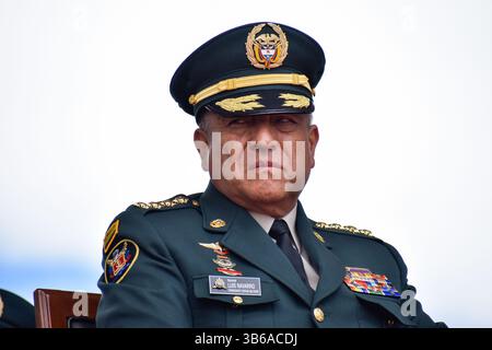 19 juillet 2022, Bogota, Cundinamarca, Colombie : le général militaire compagnon des forces armées colombiennes Luis Fernando Navarro lors de la cérémonie d'honneurs aux familles des militaires tombés au combat avant le défilé du jour de l'indépendance de la Colombie qui a lieu le 20 juillet, à Bogota, Colombie, le 19 juillet 2022. Photo par : Cristian Bayona/long Visual Press (crédit image : © Cristian Bayona/LongVisual via ZUMA Press Wire) Banque D'Images