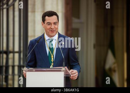 23 juillet 2022, Séville, Andalousie, Espagne : JUANMA MORENO lors de son investiture en tant que président de la Junta de Andalousie au Palais San Telmo situé à Séville (crédit image : © Angel Garcia/ZUMA Press Wire) Banque D'Images