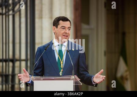 23 juillet 2022, Séville, Andalousie, Espagne : JUANMA MORENO lors de son investiture en tant que président de la Junta de Andalousie au Palais San Telmo situé à Séville (crédit image : © Angel Garcia/ZUMA Press Wire) Banque D'Images