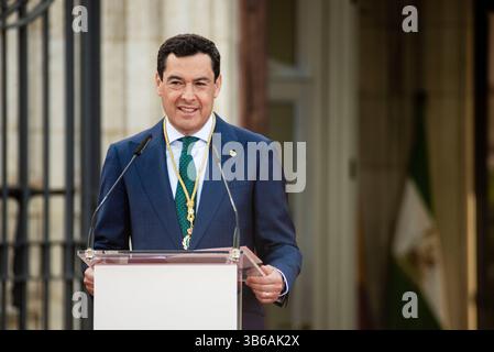 23 juillet 2022, Séville, Andalousie, Espagne : JUANMA MORENO lors de son investiture en tant que président de la Junta de Andalousie au Palais San Telmo situé à Séville (crédit image : © Angel Garcia/ZUMA Press Wire) Banque D'Images