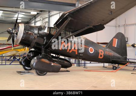 Cette version du Westland Lysander a été spécialement adaptée pour être utilisée par le SOE lors de missions secrètes derrière les lignes ennemies en Europe Banque D'Images