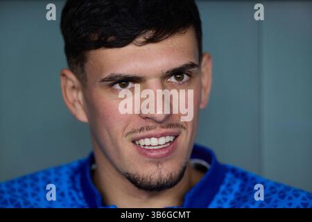 16 janvier 2024 : Javi Lopez du Deportivo Alaves regarde avant le match de la Copa del Rey entre Athletic Club et Deportivo Alaves à San Mames le 16 janvier 2024, à Bilbao, en Espagne. (Crédit image : © Ricardo Larreina/AFP7 via ZUMA Press Wire) Banque D'Images