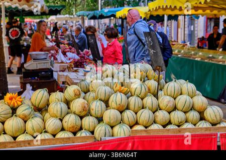 France, Var, Toulon, le marché du cours Lafayette Banque D'Images
