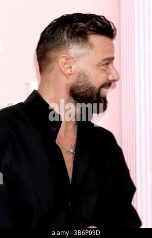 14 mars 2024, Beverly Hills, CA, États-Unis : LOS ANGELES - 14 mars : Ricky Martin à la première mondiale Palm Royal au Samuel Goldwyn Theater le 14 mars 2024 à Beverly Hills, CA (crédit image : © Kathy Hutchins via ZUMA Press Wire) Banque D'Images
