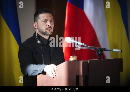 Prague, République tchèque. 04 mai 2025. Visite officielle de Volodymyr Zelenskyy, Président de l'Ukraine à Prague en République tchèque le 04 avril 2025.*usage éditorial* Cap/PLF © le Bureau présidentiel de l'Ukraine via Credit : Capital Pictures/Alamy Live News Banque D'Images