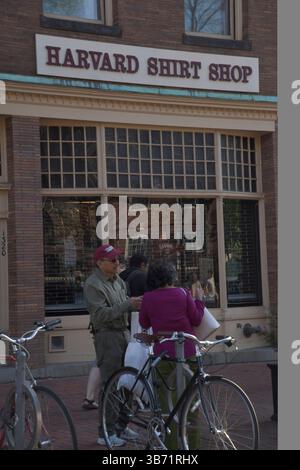 Cambridge, ma, États-Unis. 2 mai 2025. Scènes de la région de l'Université Harvard (crédit image : © Kenneth Martin/ZUMA Press Wire) USAGE ÉDITORIAL SEULEMENT ! Non destiné à UN USAGE commercial ! Banque D'Images