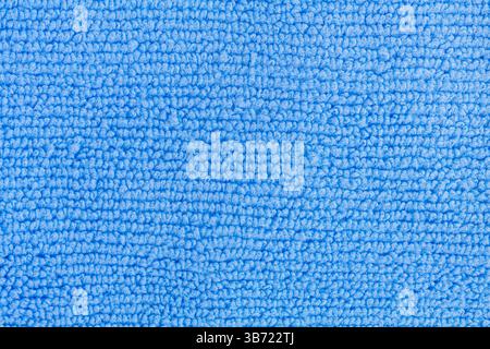 serviette en microfibre bleu ciel gros plan, poil structuré moelleux, chiffon de séchage Banque D'Images