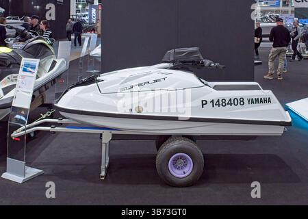 Pasila, Helsinki, Finlande – 12 février. 2025 : Yamaha SuperJet Waverunner au salon Vene (Boat) 2025 au Messukeskus Helsinki. Banque D'Images