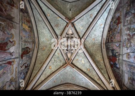 Vue intérieure, plafond voûté, fresques au plafond, peinture au plafond, chapelle Sylvester, cathédrale notre-Dame, Constance, Bade-Wuerttemberg, Allemagne, E Banque D'Images