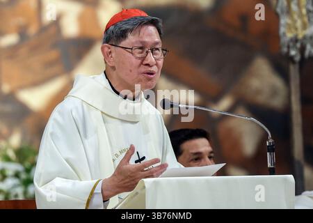 Rome, Italie. 01 mai 2025. Le cardinal Luis Antonio Tagle célèbre une messe dans la paroisse dont il est titulaire, San Felice da Cantalice, dans la banlieue de Rome dans le quartier Centocelle. Crédit : SOPA images Limited/Alamy Live News Banque D'Images