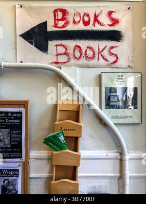 City Lights Bookstore est une boutique indépendante située à North Beach à San Francisco. Rendu célèbre par les scénaristes Beat des années 50 et 60 Banque D'Images