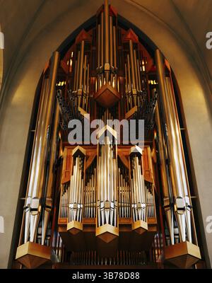 Reykjavik, Islande - 02 mai 2019 : L'orgue de Hadlgrimskirkya est une église luthérienne de Reykjavik, la capitale de l'Islande Banque D'Images