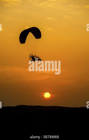 Vol en buggy (désert arabe). Lieu de tournage : Dubaï Banque D'Images