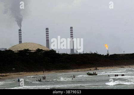 El Palito, Carabobo, Venezuela. 3 mai 2025. 05 mai 2025.le quai de la raffinerie d'El Palito n'est observé qu'après les sanctions établies par les États-Unis sur le pétrole vénézuélien.photo : Juan Carlos HernÃndez (crédit image : © Juan Carlos Hernandez/ZUMA Press Wire) USAGE ÉDITORIAL SEULEMENT ! Non destiné à UN USAGE commercial ! Banque D'Images