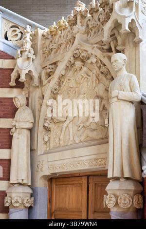 Intérieur, Recinto Modernista de Sant Pau, Art Nouveau, par Lluís Domènech i Montaner, Hôpital de la Santa Creu i Sant Pau, Patrimoine mondial de l'UNESCO, Barcelone, Catalogne, Espagne, Europe. Banque D'Images