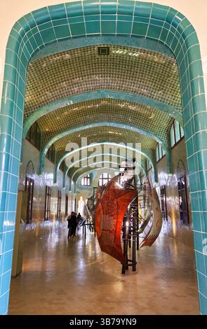 Intérieur, Recinto Modernista de Sant Pau, Art Nouveau, par Lluís Domènech i Montaner, Hôpital de la Santa Creu i Sant Pau, Patrimoine mondial de l'UNESCO, Barcelone, Catalogne, Espagne, Europe. Banque D'Images