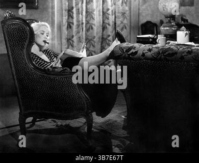 25 avril 2023, États-Unis : Dorothy Provine, sur le plateau du film, ''The Bonnie Parker Story'', American International Pictures, 1958 (crédit image : © JT Vintage via ZUMA Press Wire) Banque D'Images