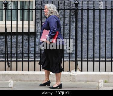 Londres, Royaume-Uni. 06 mai 2025. Heidi Alexander, secrétaire aux transports, députée de Swindon South. Les ministres assistent à la réunion du cabinet du gouvernement à Downing Street, Londres, Royaume-Uni crédit : Imageplotter/Alamy Live News Banque D'Images