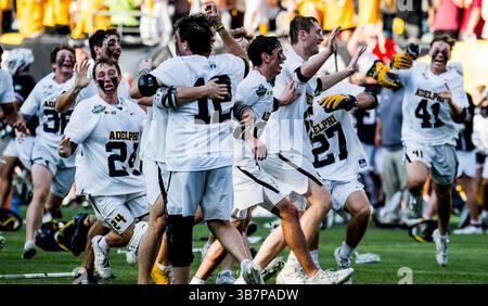 26 mai 2024, Philadelphie, Pennsylvanie, États-Unis : Adelphi célèbre avoir remporté le match de crosse de la NCAA Division II National Championship Lacrosse de Lenoir-Rhyne contre Adelphi au Lincoln Financial Field à Philadelphie, Pennsylvanie, le 26 mai 2024. Adelphi remporte le championnat national 12-10. Scott Serio/Cal Sport Media (crédit image : Banque D'Images