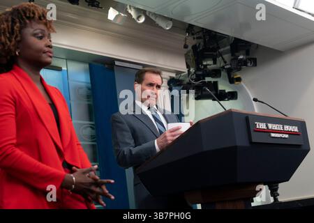 25 mars 2024, Washington, DC, États-Unis : John Kirby, conseiller en communication de la sécurité nationale de la Maison Blanche, participe au briefing quotidien à la Maison Blanche à Washington, DC, 25 mars 2024 crédit : Chris Kleponis / Pool via CNP (crédit image : © Chris Kleponis - Pool via CNP/CNP via ZUMA Press Wire) Banque D'Images