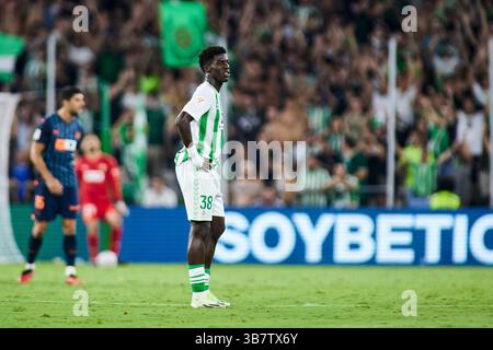 1er octobre 2023 : Assane Diao du Real Betis célèbre un but lors de la ligue espagnole, la Liga EA Sports, match de football joué entre le Real Betis et Valencia CF au stade Benito Villamarin le 1er octobre 2023, à Séville, en Espagne. (Crédit image : © Joaquin Corchero/AFP7 via ZUMA Press Wire) Banque D'Images