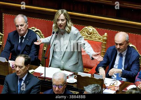 Rome, Italie. 07 mai 2025. La première ministre Giorgia Meloni lors de l'heure des questions au Sénat, Rome, le mercredi 7 mai 2025 (photo de Roberto Monaldo/LaPresse) crédit : LaPresse/Alamy Live News crédit : LaPresse/Alamy Live News Banque D'Images