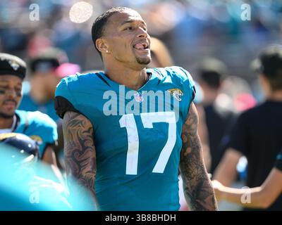 15 octobre 2023 : Elijah Cooks (14 ans), receveur des Jaguars de Jacksonville, lors d'un match contre les Colts d'Indianapolis à Jacksonville, Floride. Romeo T Guzman/CSM. (Image crédit : Banque D'Images